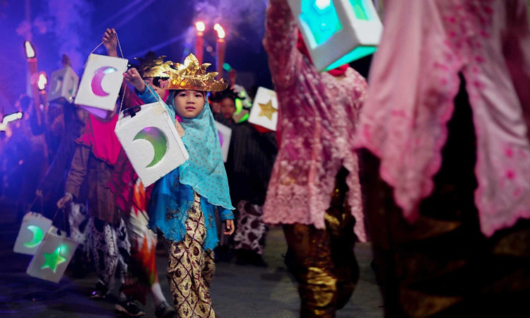 Pawai Takbiran Idul Fitri, Sumber: himmahonline.id